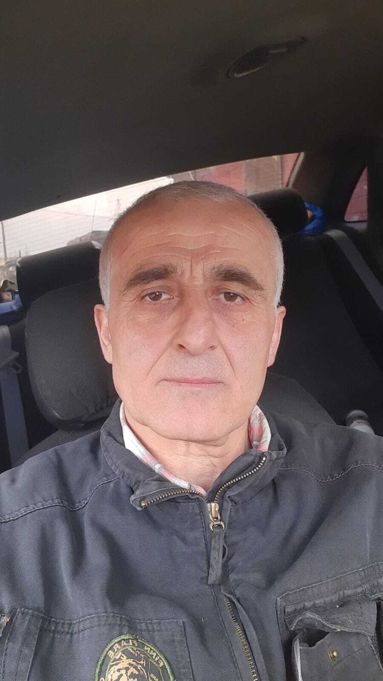  ,   Zaza, 56 ,   ,   