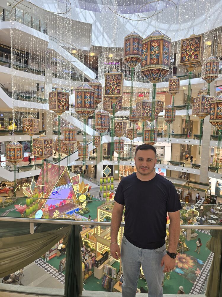  ,   Temur, 32 ,   ,   