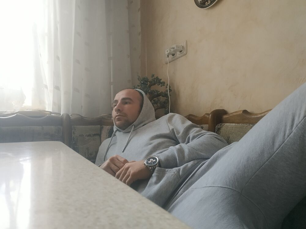  ,   Sergik, 33 ,   ,   , c 