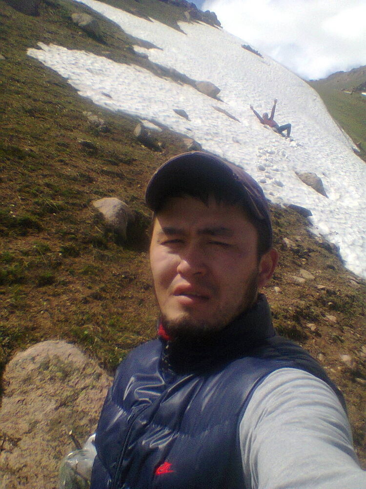  9955425  Chingiz, 38 ,    