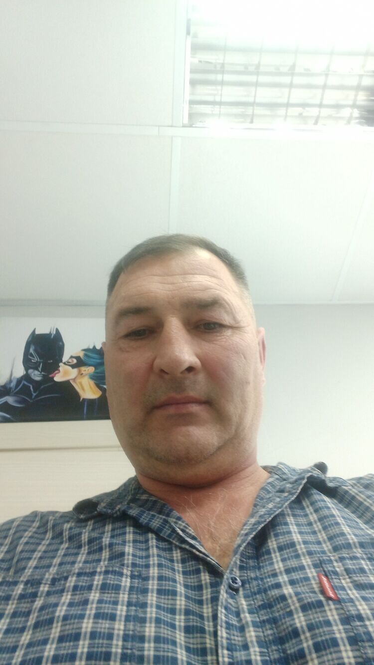  44381965  , 49 ,    