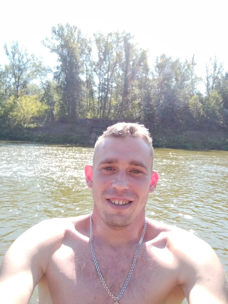  51178895  , 32 ,    