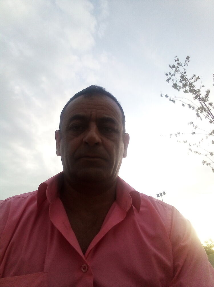  20472435  , 53 ,    