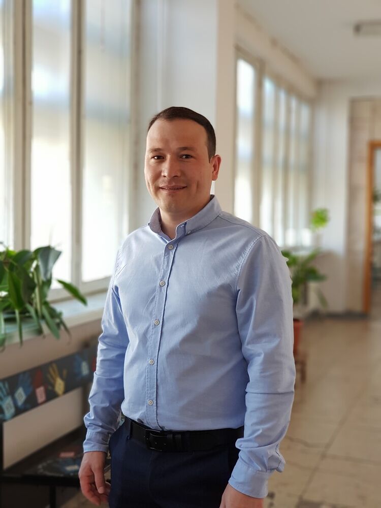  20330245  Shohrat, 32 ,    