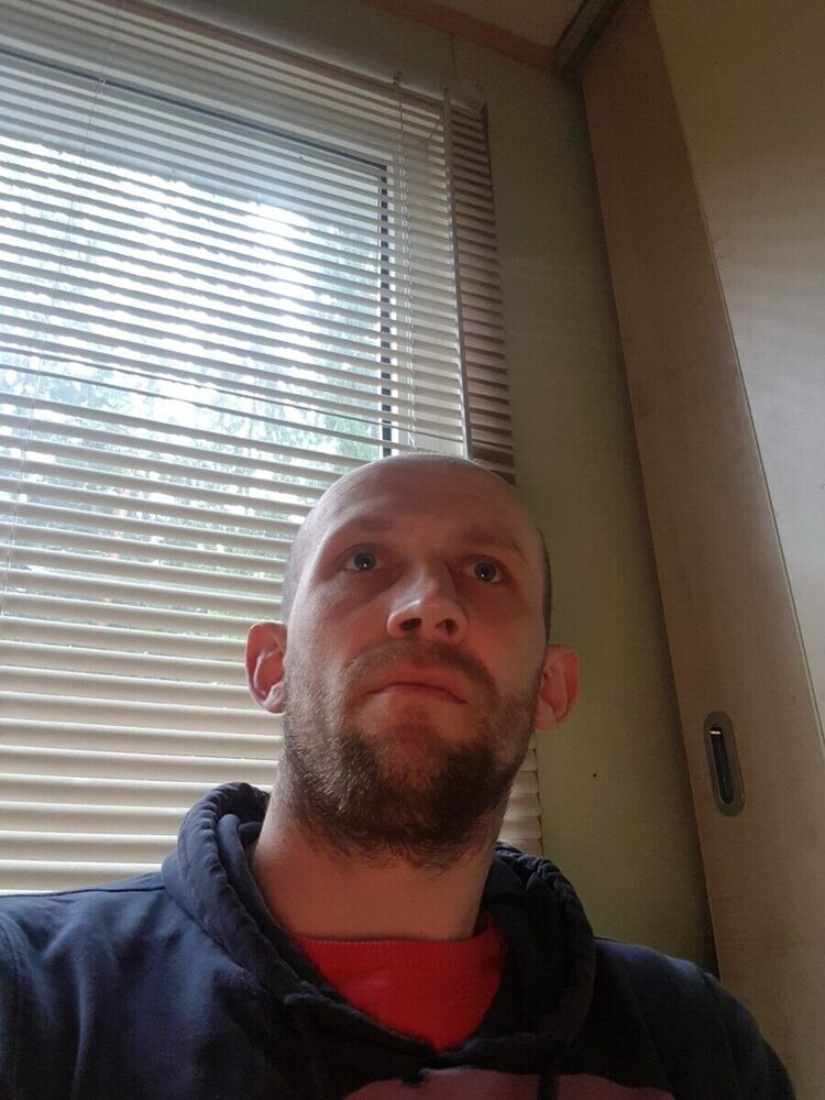  20563065  , 37 ,    -