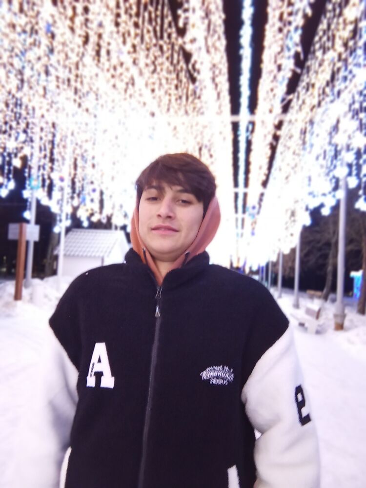 ���� 40235595 ����� ����, 20 ���, ���� ���������� � �����