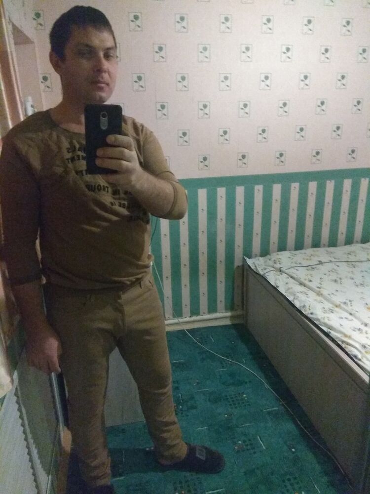  ,   Andrey, 42 ,   ,   , c 