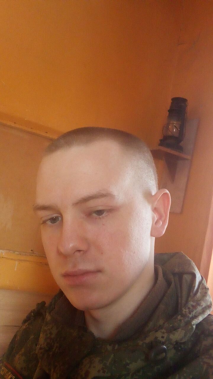  52929735  , 21 ,    