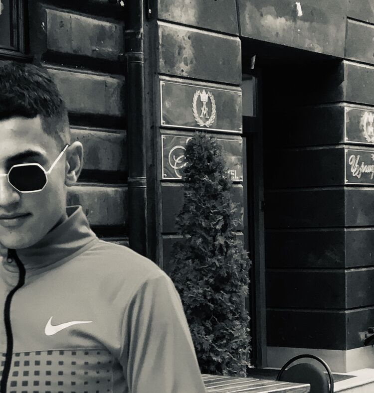  34256415  Ghazaryan, 21 ,    