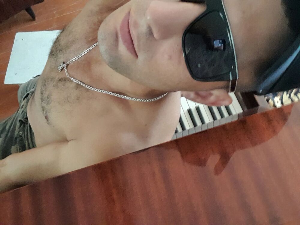  32020715  , 30 ,    