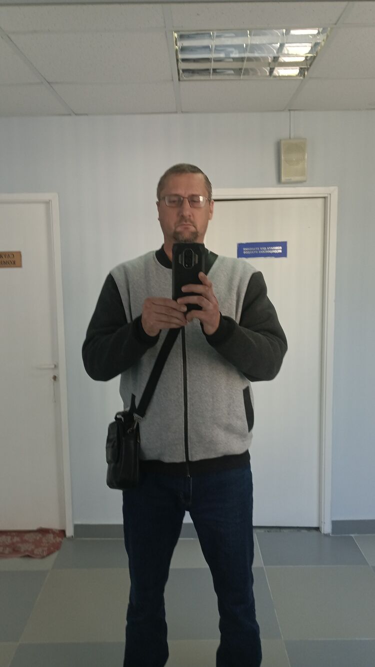  45895845  , 46 ,    