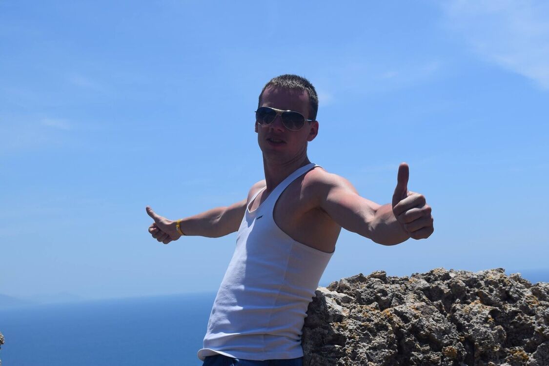  ,   Sergei, 38 ,   c 