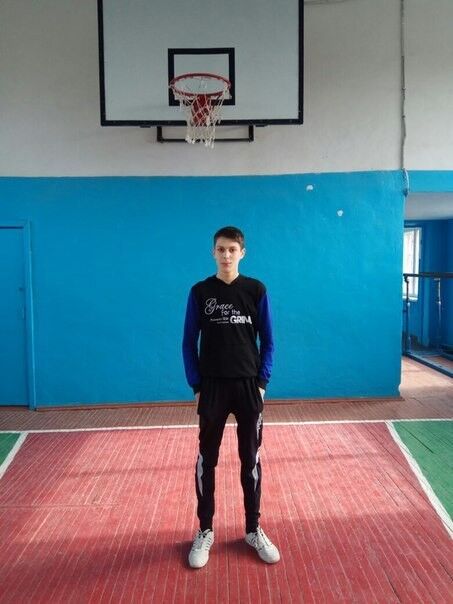  ,   Slavik, 24 ,   ,   , c 