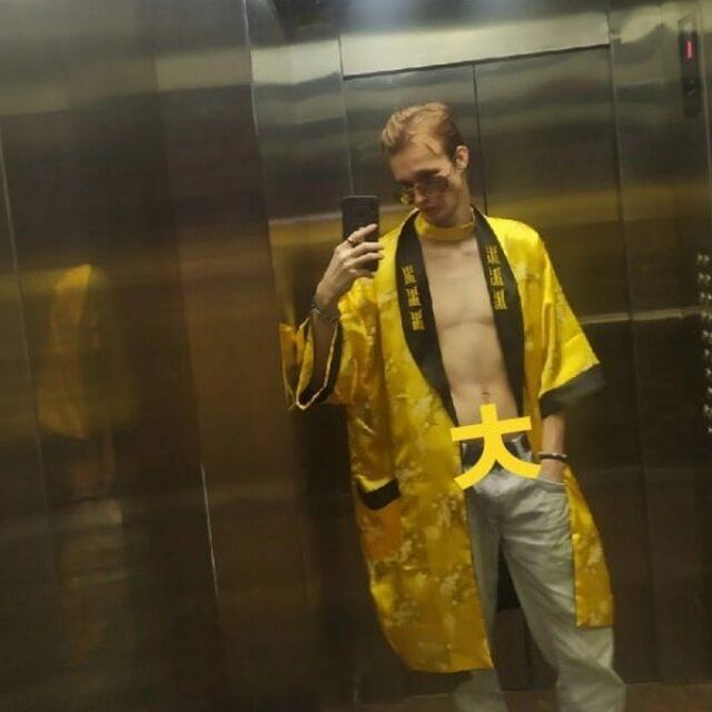  ,   , 22 ,   