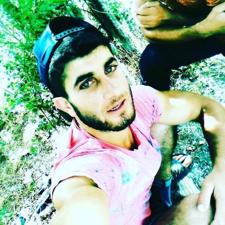  24899405  Kamil, 34 ,    