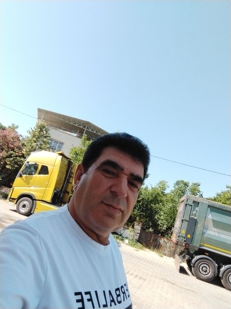  44996645  Deniz, 44 ,    
