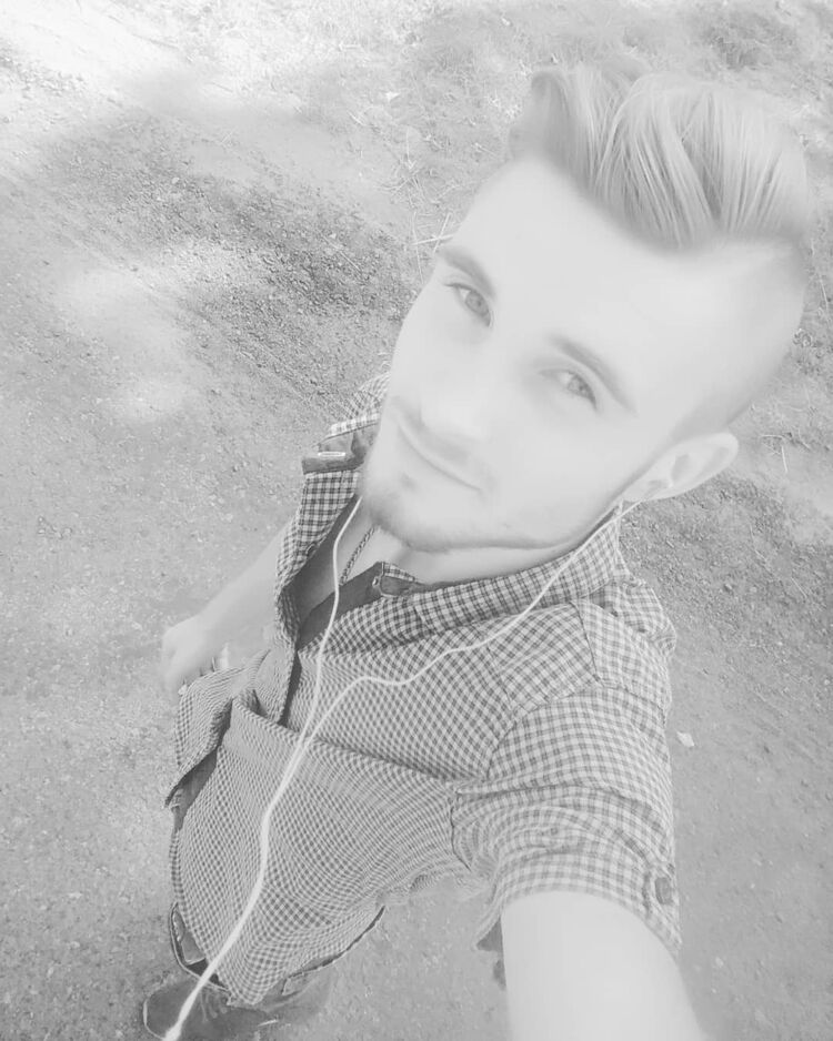  30275725  , 26 ,    -