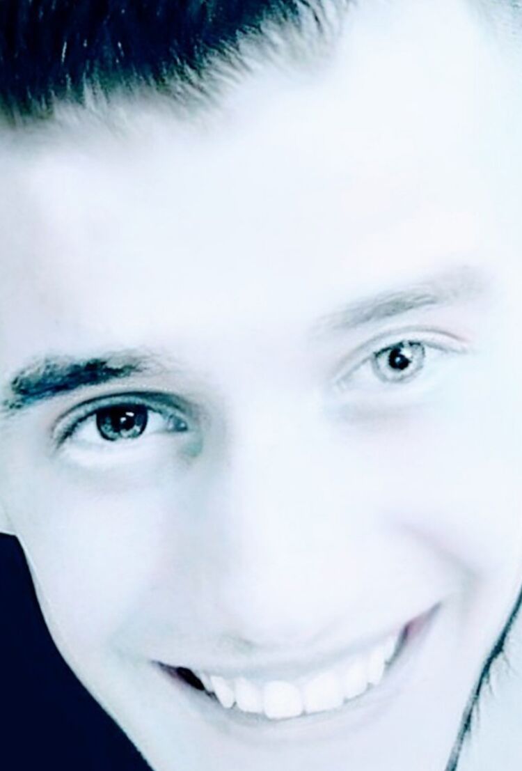 ���� 25779795 ������� ����, 33 ����, ���� ���������� � ������