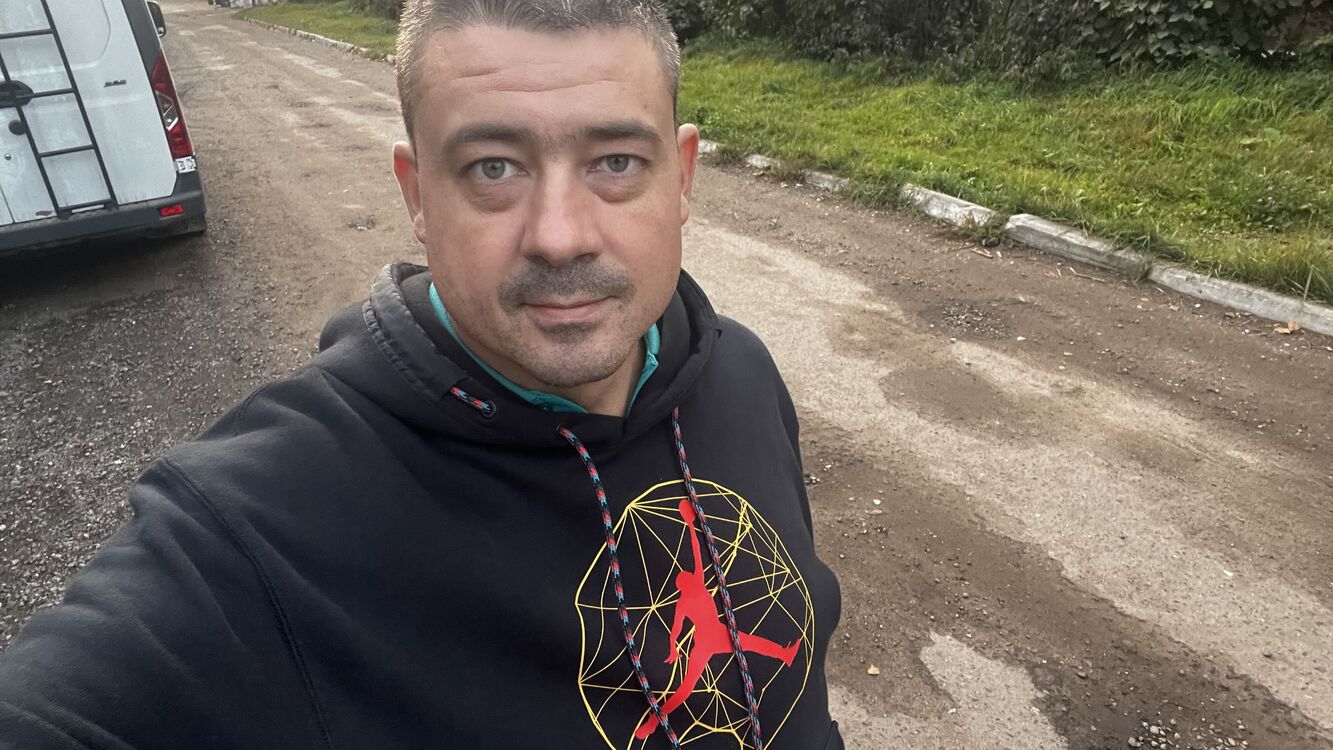  38528695  , 45 ,    