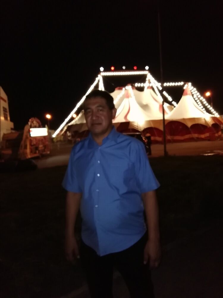  -,   Amanzhol, 52 ,   ,   , c 