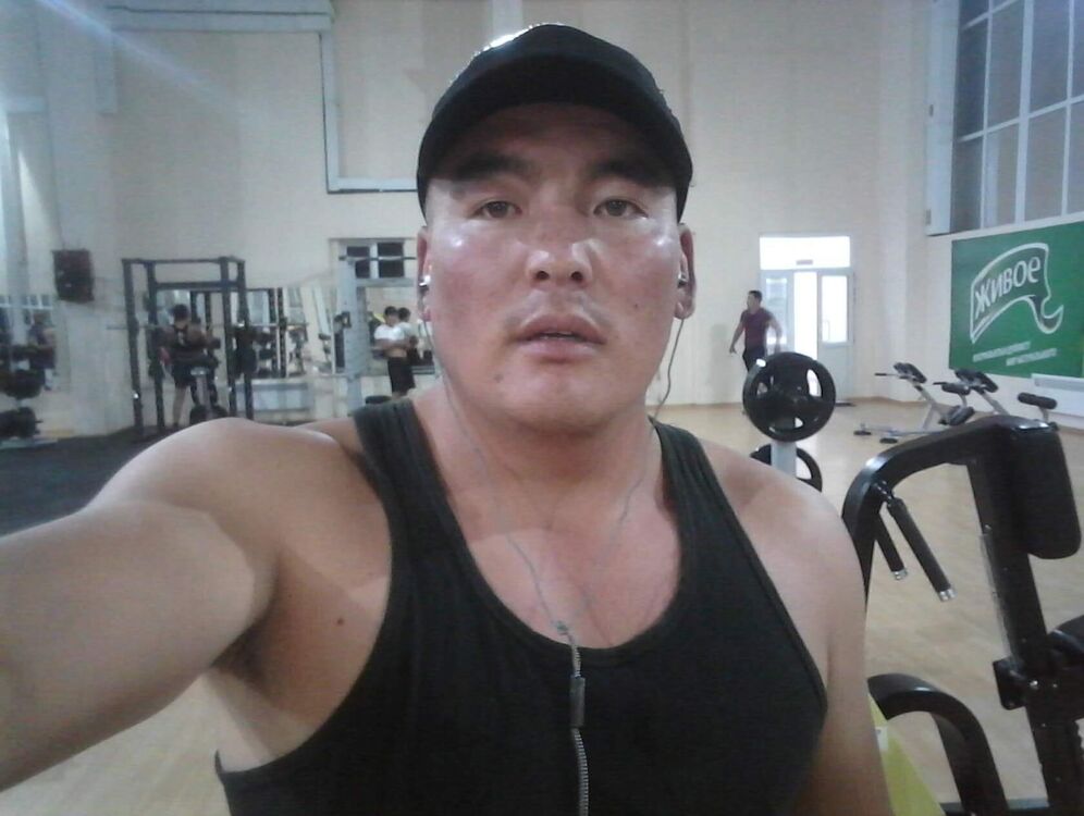  ,   Kenjebek, 39 ,   ,   