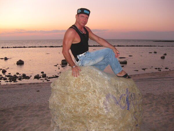  22658805  , 53 ,    -