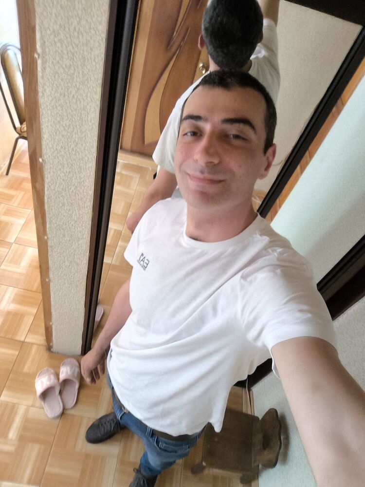  52660375  , 27 ,    