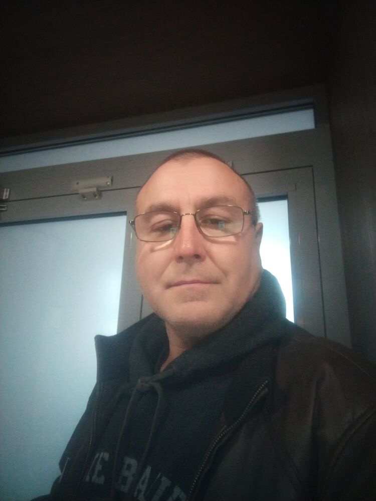  46921155  , 49 ,    