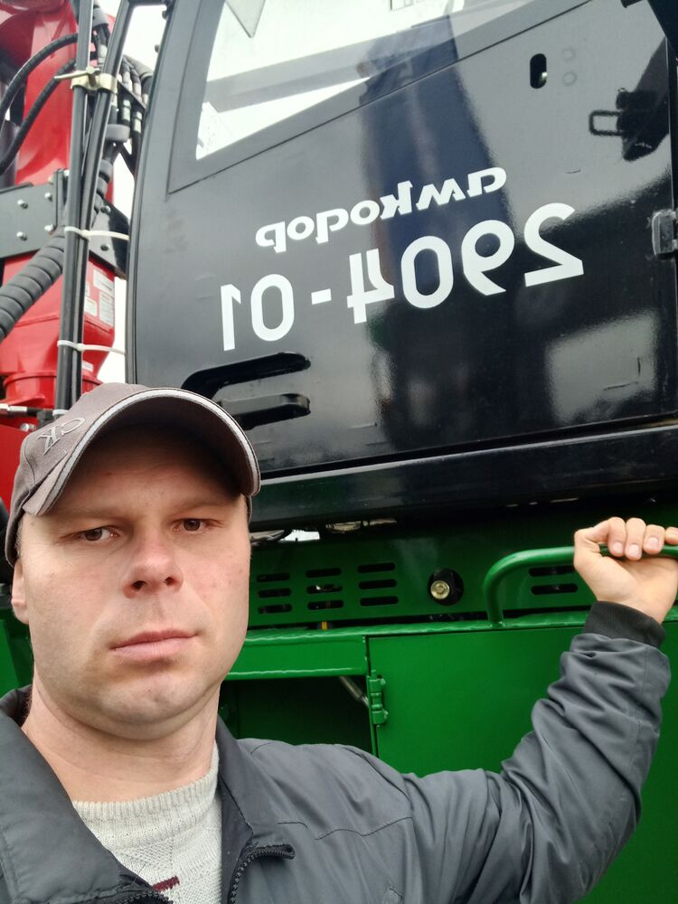  33582125  , 37 ,    