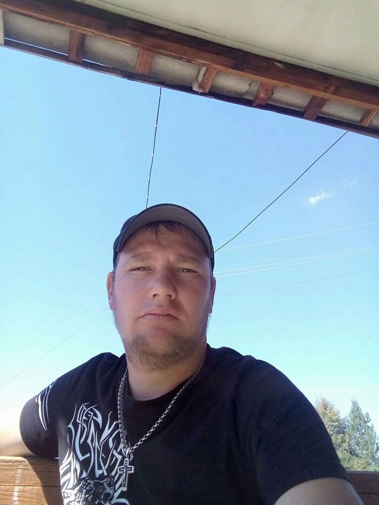  33700875  , 37 ,    