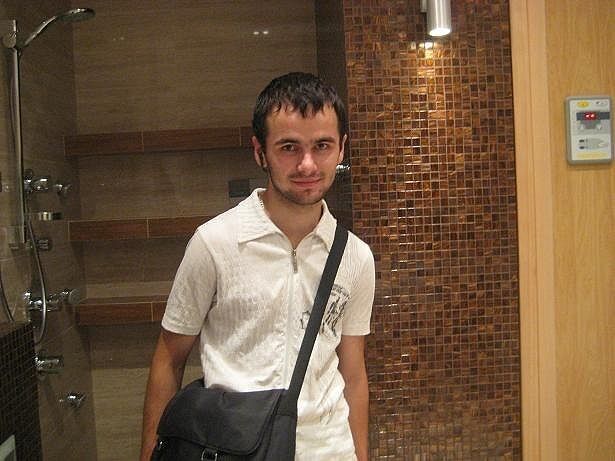  5857985  Vadim, 35 ,    