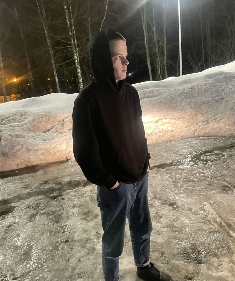  33202455  , 24 ,    -