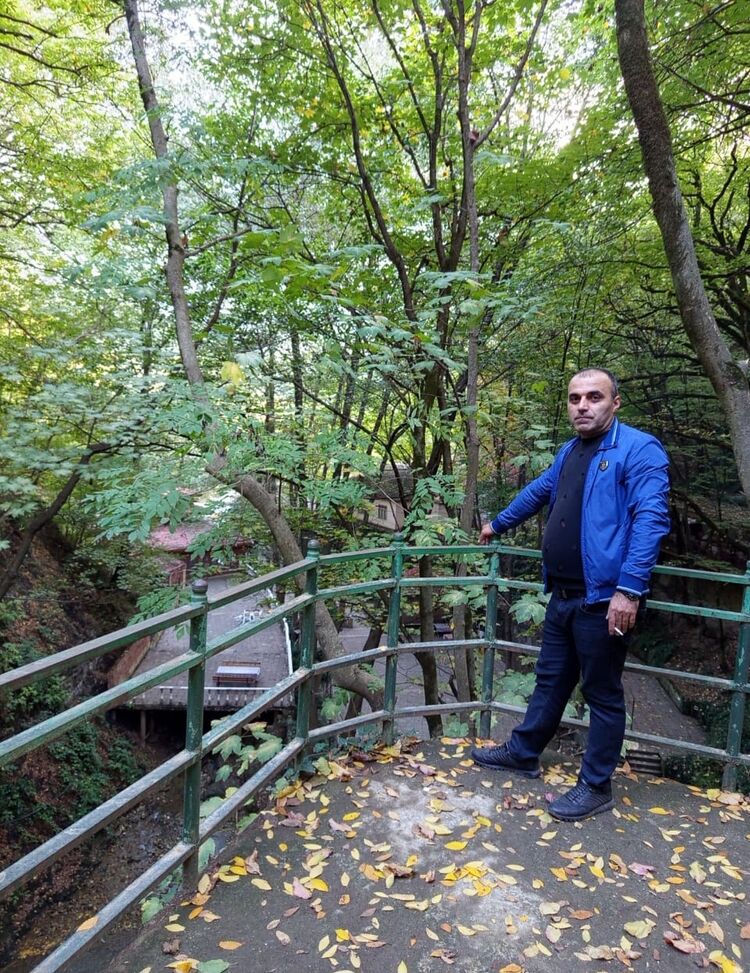  54674085  , 42 ,    Lambeth