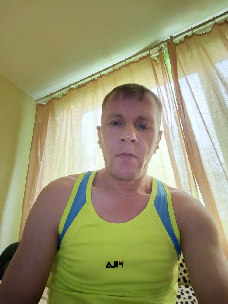  49200555  Kostya, 46 ,    -