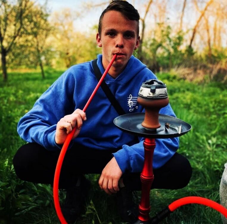  ,   Dima, 19 ,   ,   