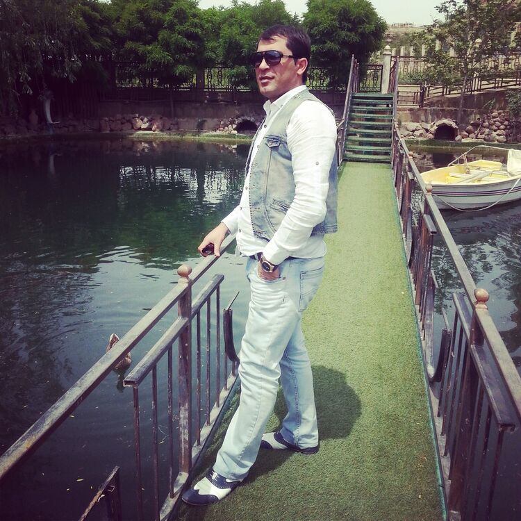  ,   EMIL, 40 ,   ,   , c 