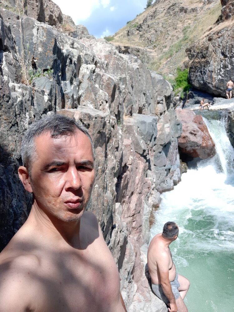  ,   Alim, 42 ,   ,   , c 