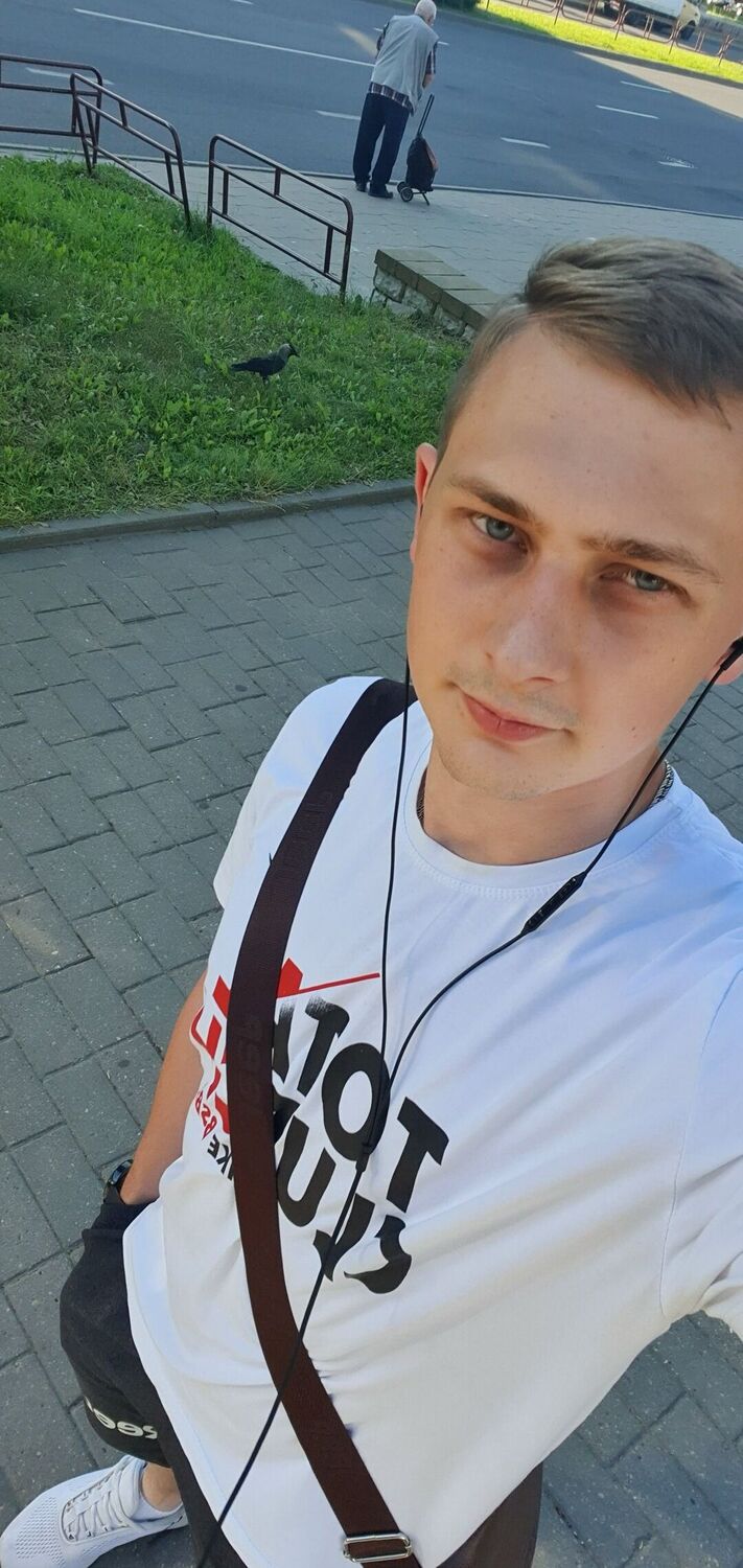  ,   , 28 ,   ,   