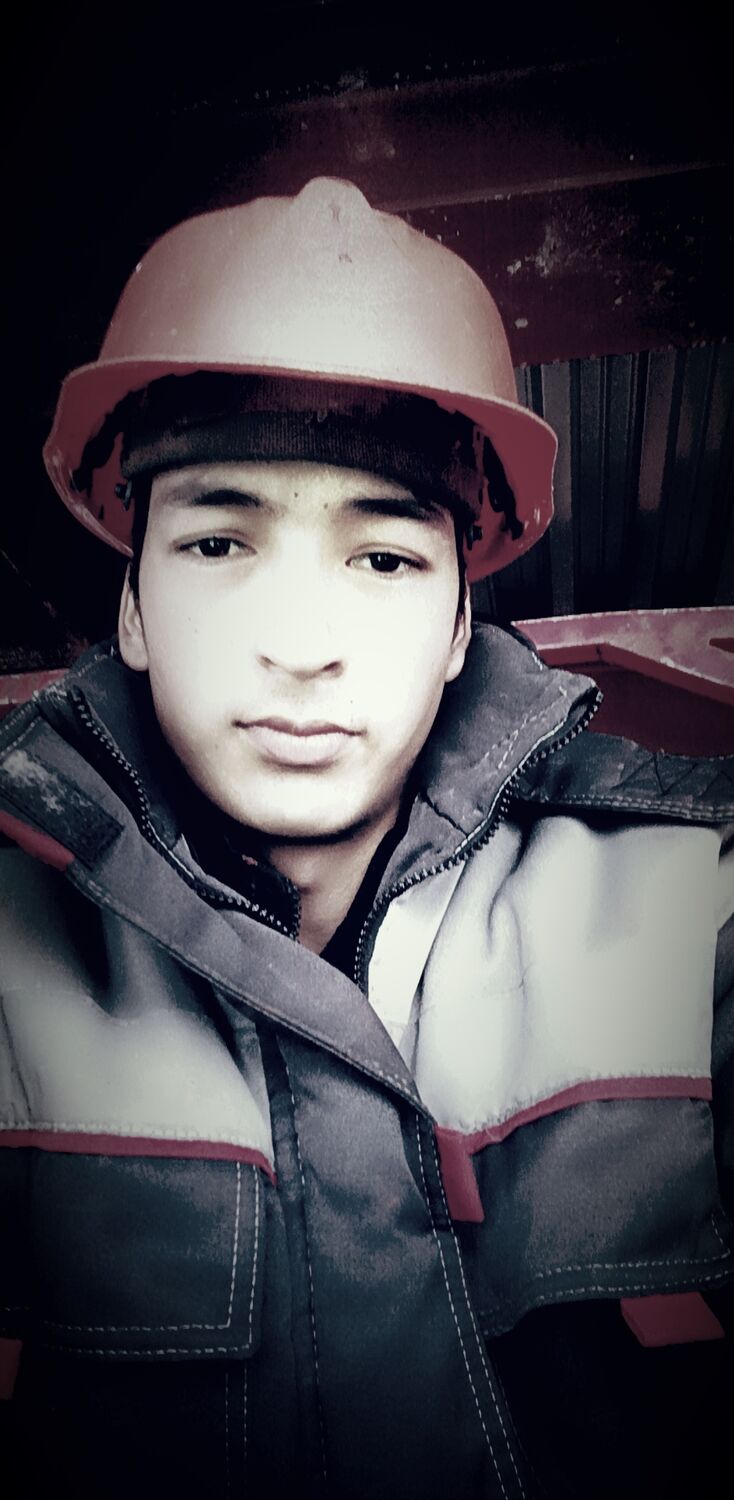  30474255  Vbjkkkjbv, 25 ,    