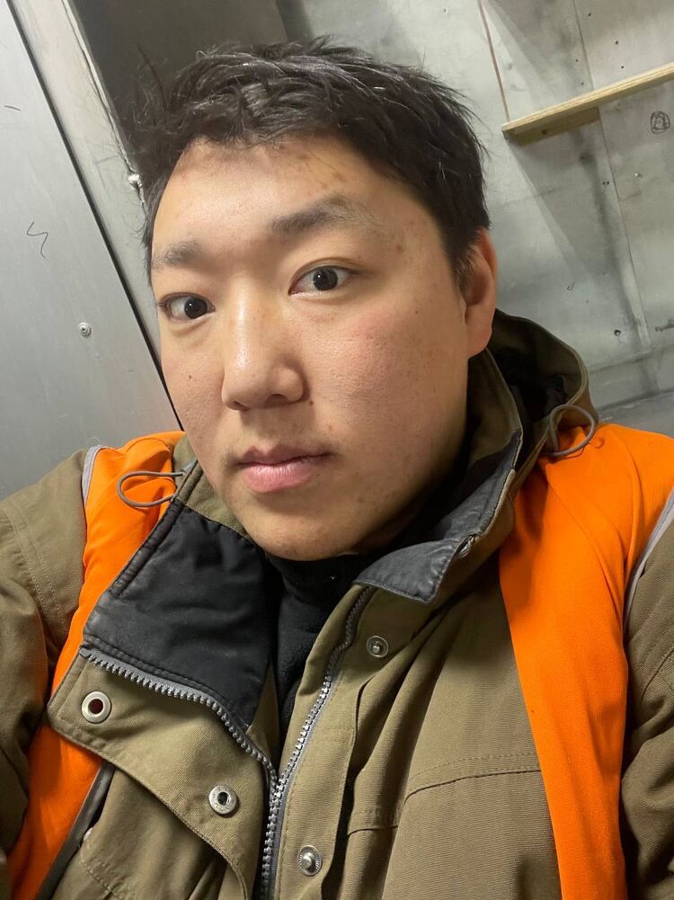  -,   , 24 ,   ,   