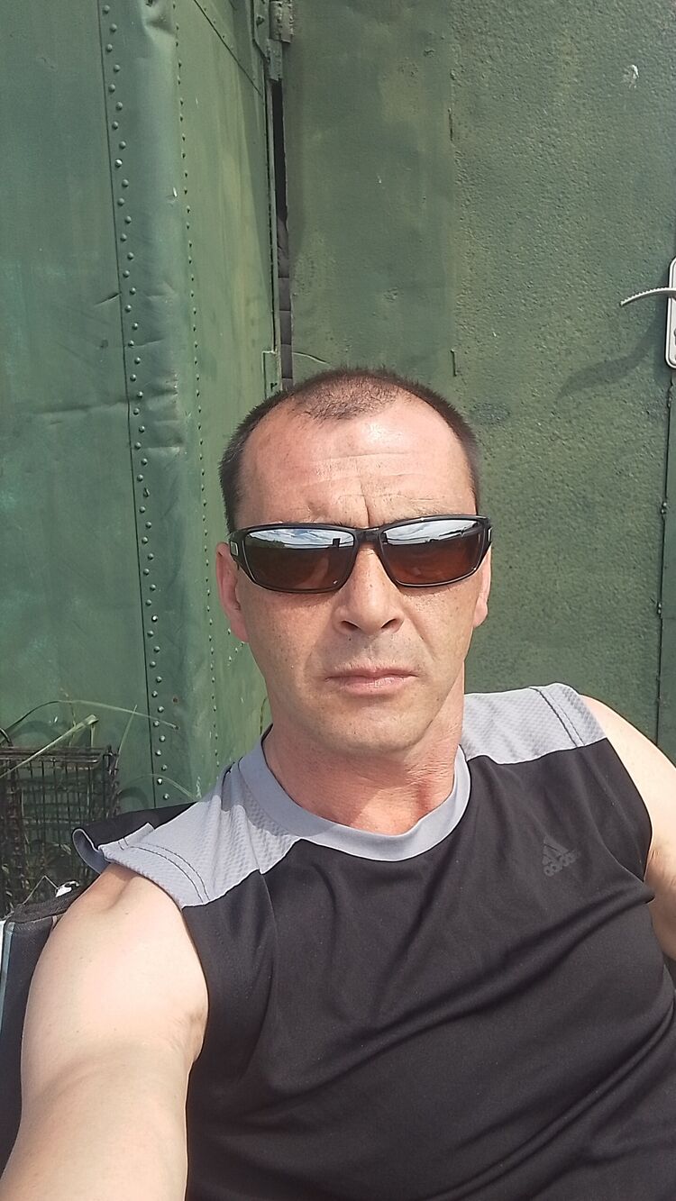  45168855  , 44 ,    -