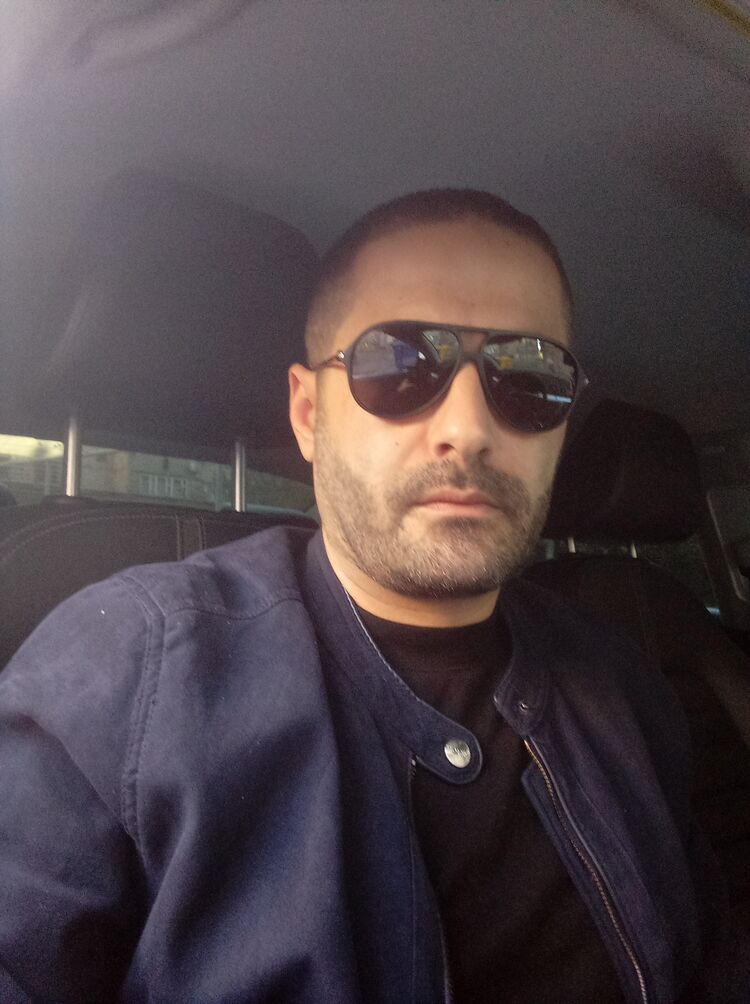  ,   Harut, 35 ,   ,   