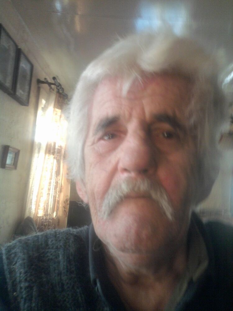  14769415  Roman, 68 ,    