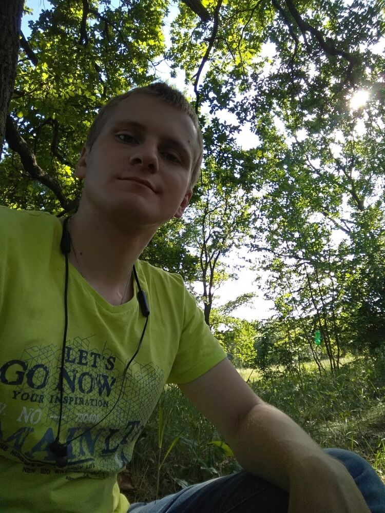  ,   Sasha, 30 ,   