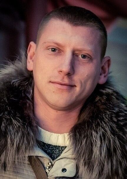  8877395  Dmitry, 44 ,    