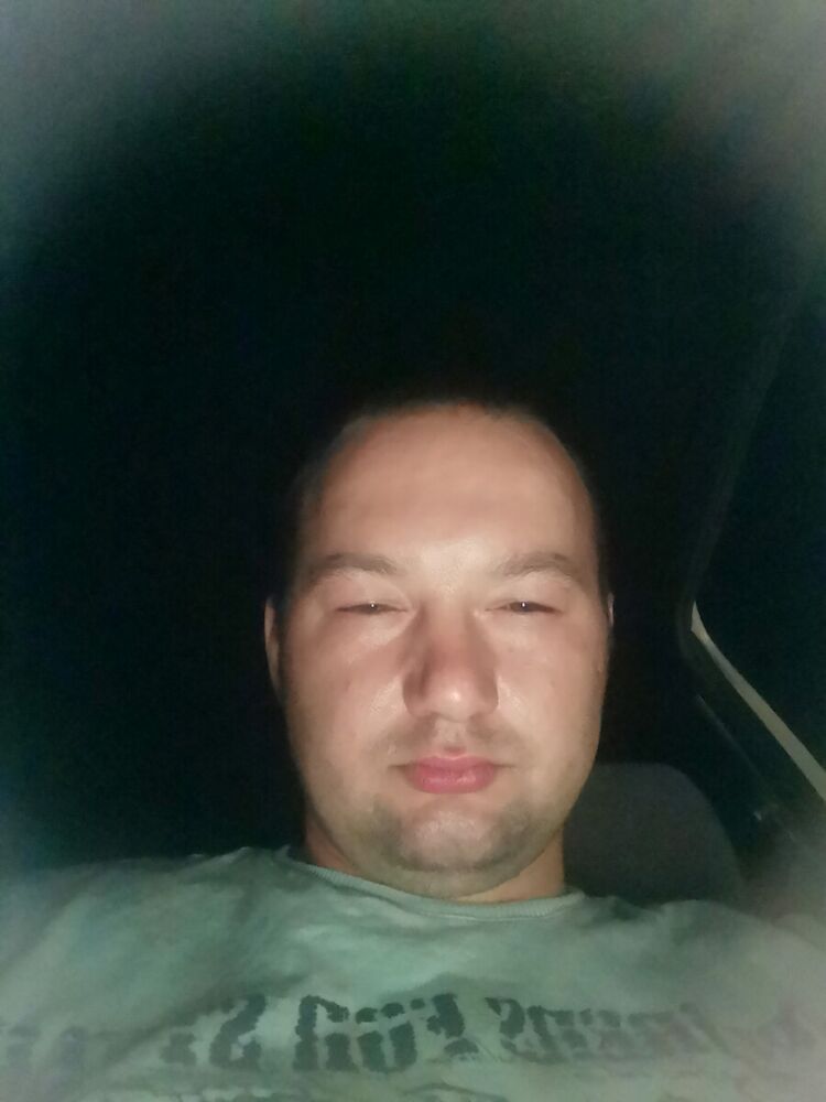  21068305  , 34 ,    