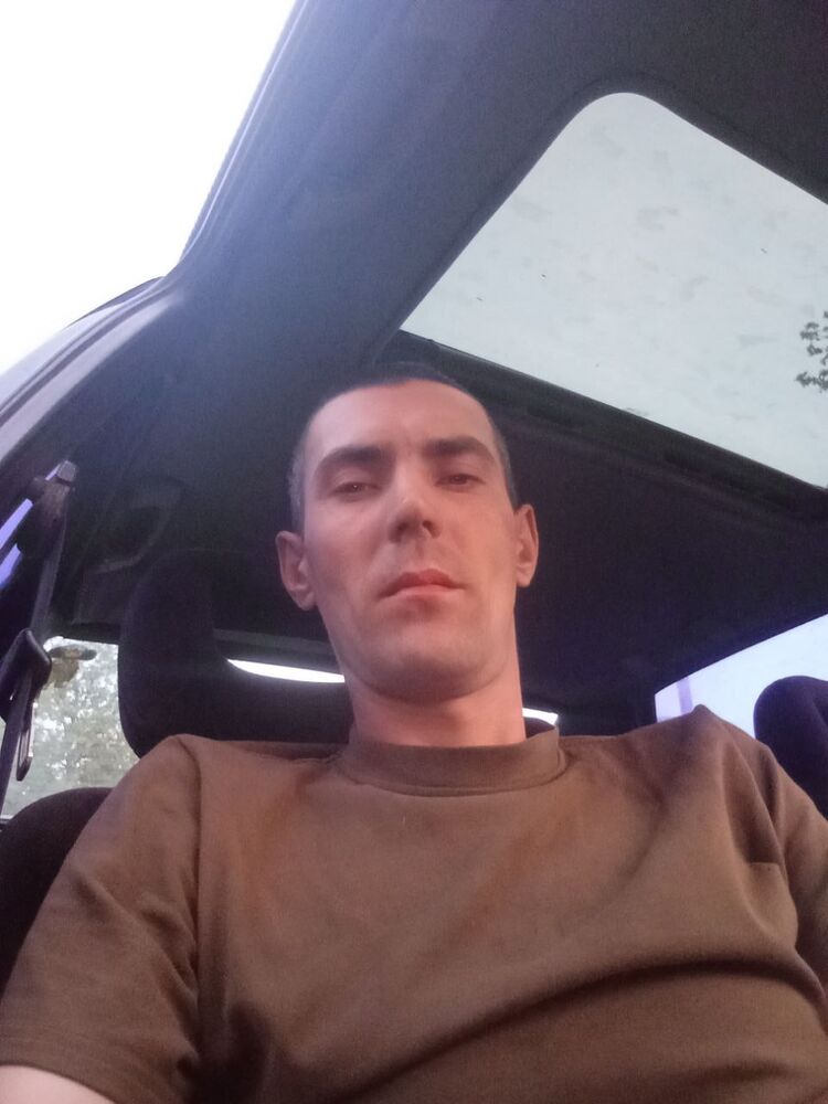  51238025  , 31 ,    
