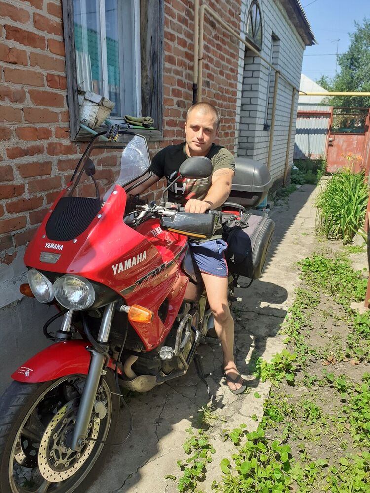  22326715  , 37 ,    