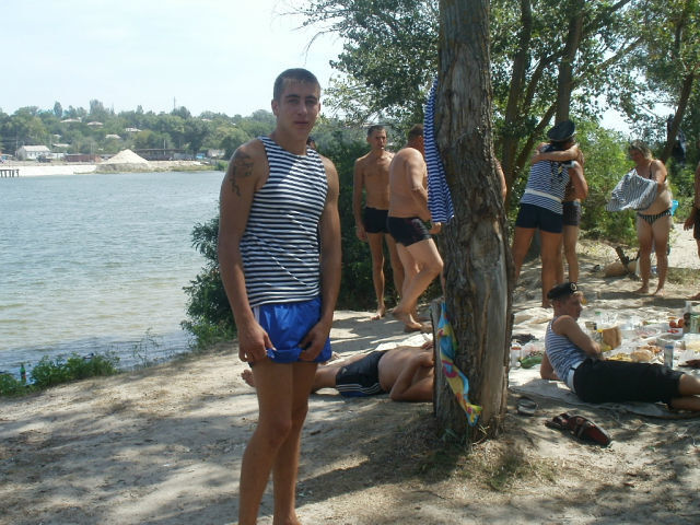  4022135  , 37 ,    --