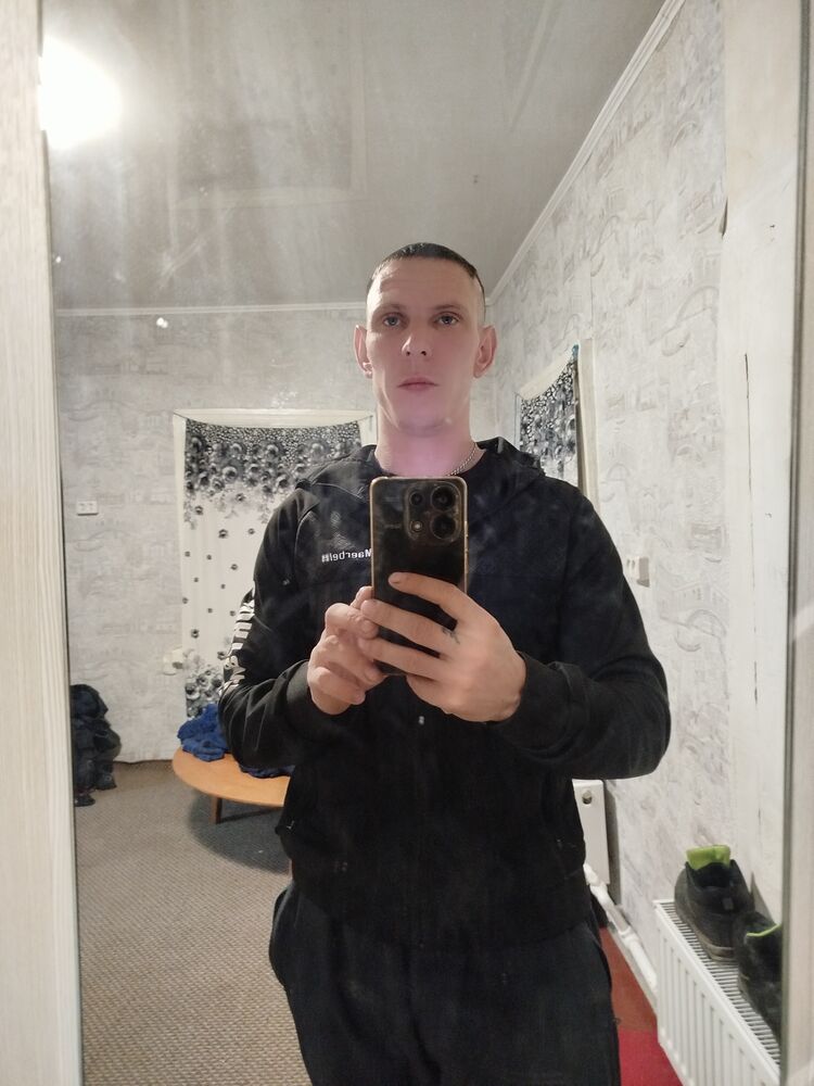  49633335  , 32 ,    
